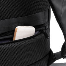 Mochila acolchada negro detalle
